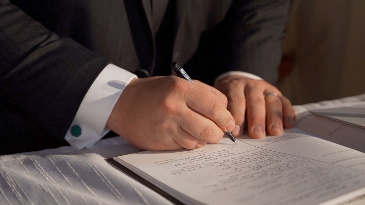 Signature, engagement, marie, mariage